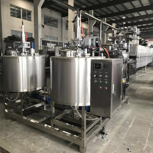 China Manufacturer Gummy Making Machine Soft Candy Jelly Depositing