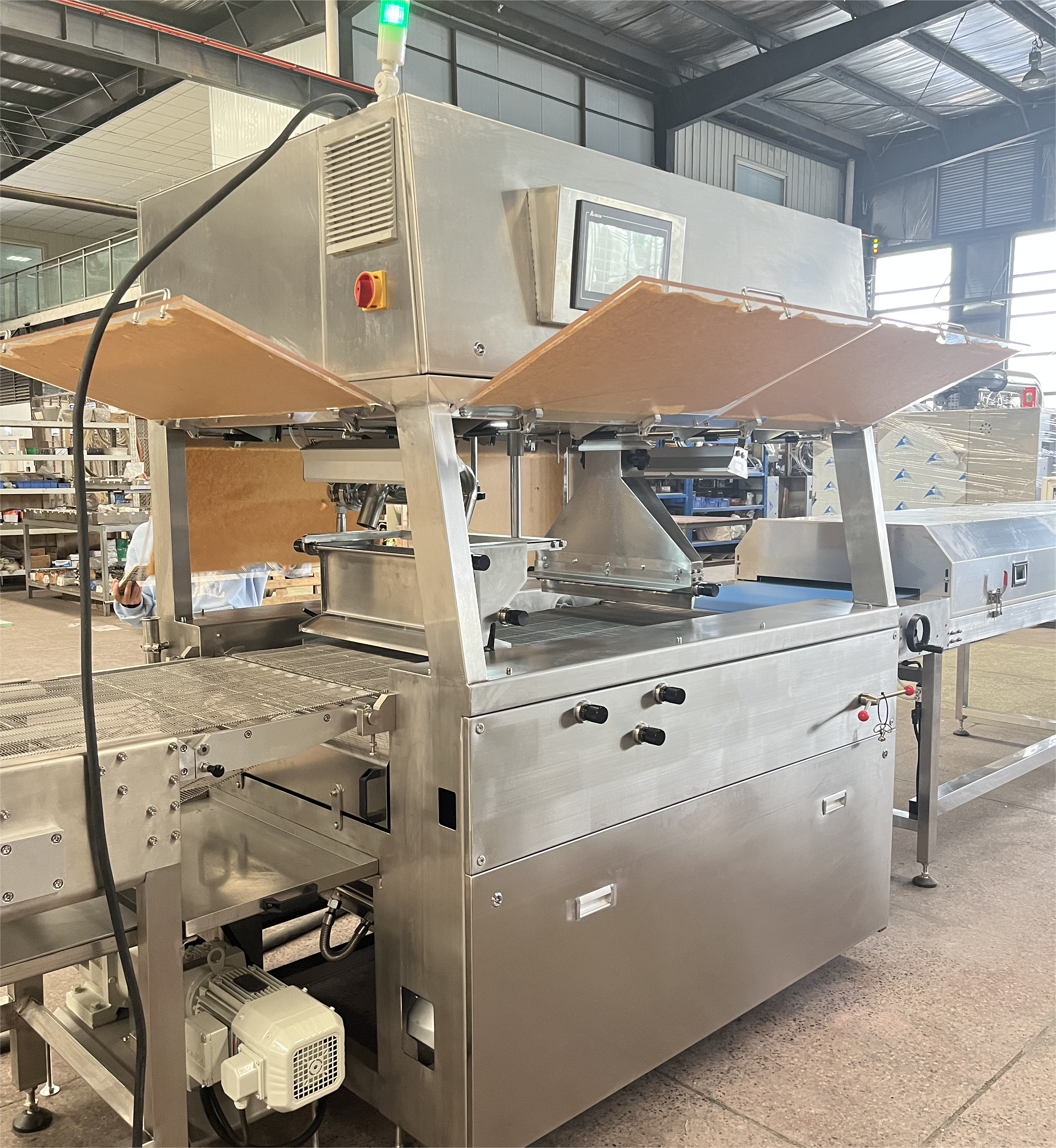 LST Machine Unveils Cutting-Edge Chocolate Tempering Innovations for Global Confectionery Leaders