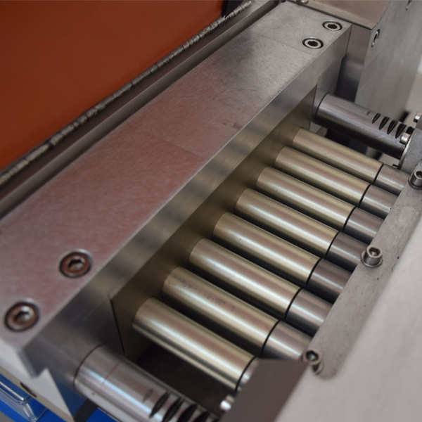 Automatic one shot chocolate making machine chocolate depositor depositing making machine