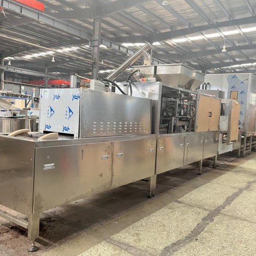 Newest Fully Automatic Chain Moving Stable Grains Chocolate Making Machine Automatic Oatmeal Cereal Bar Making Machine Forming Machine